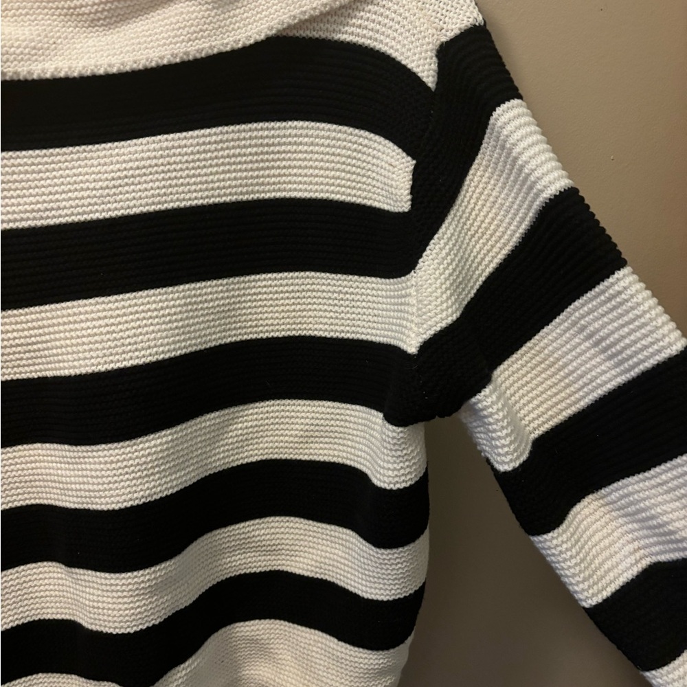 Sincerely Jules Bold Striped V-Neck Sweater - Picture 3 of 5